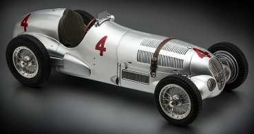 CMC M-116 - Mercedes-Benz W125 GP Donington Nr. 4 1937 1:18