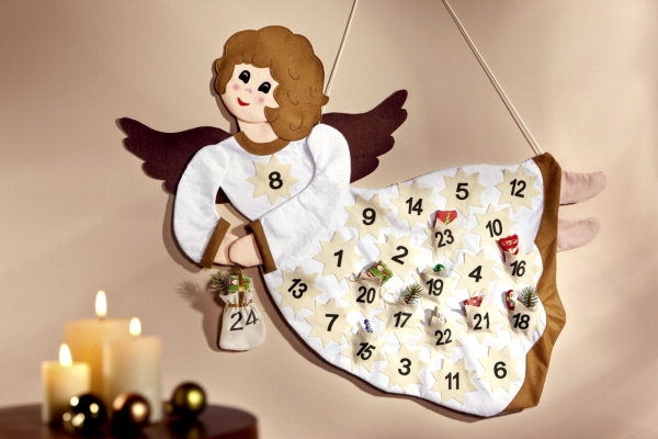 Megashop 2000 - Adventskalender Engel zum Befüllen 95 x 66 cm